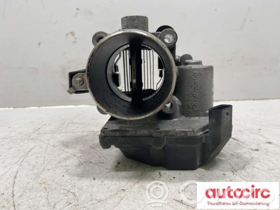 Hyundai i30 Throttle body valve 