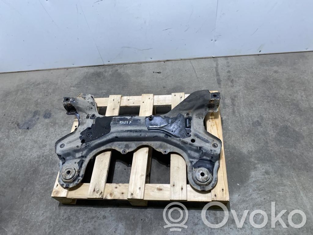 Volkswagen Golf IV Subcadru frontal 