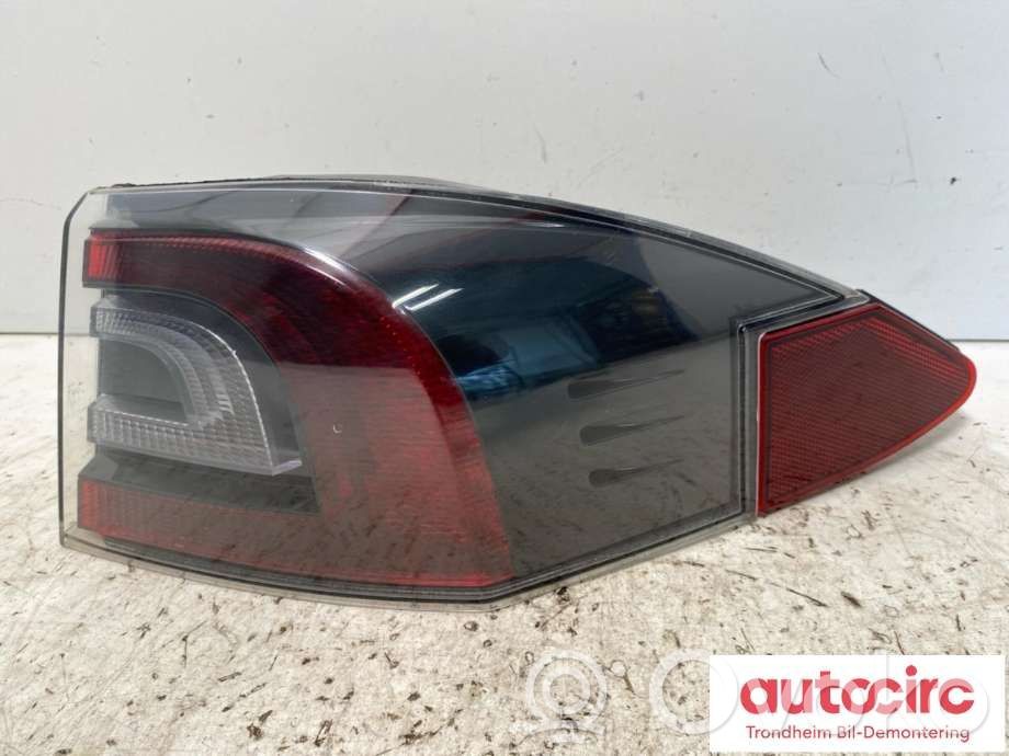 Tesla Model S Rear/tail lights 