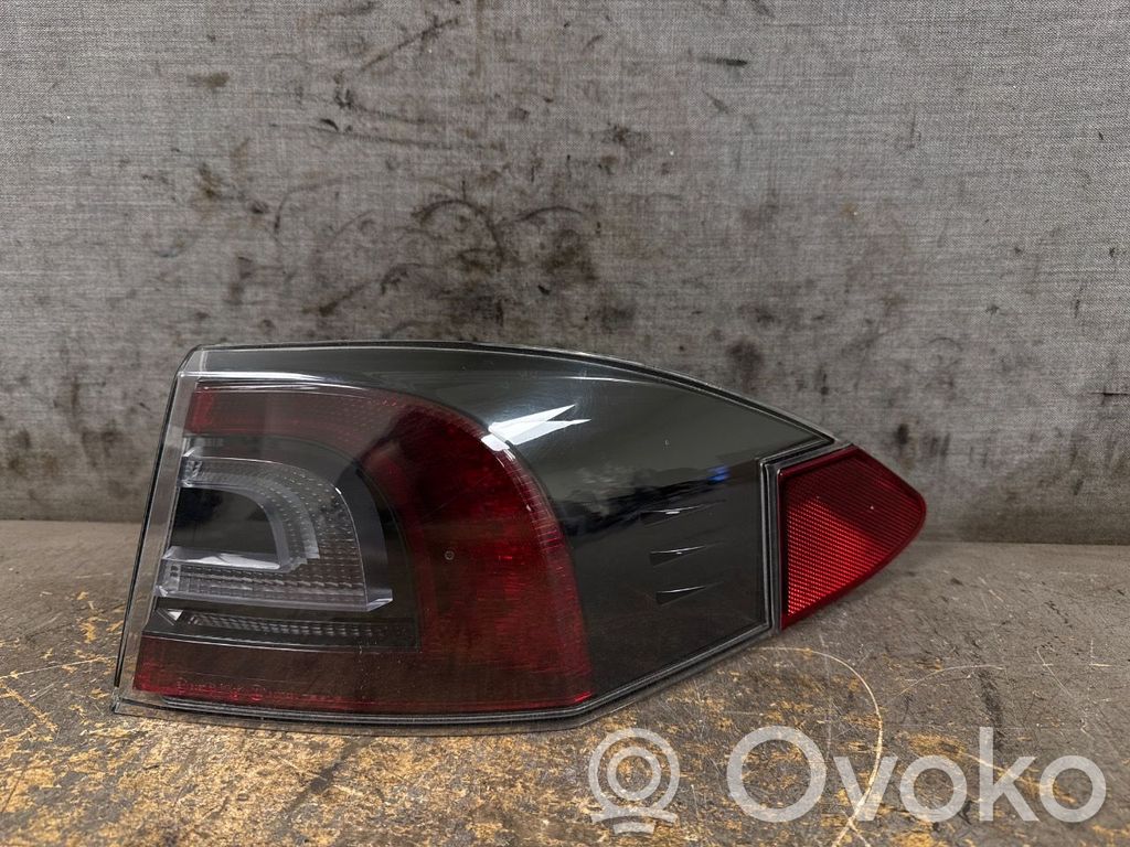 Tesla Model S Takavalot 