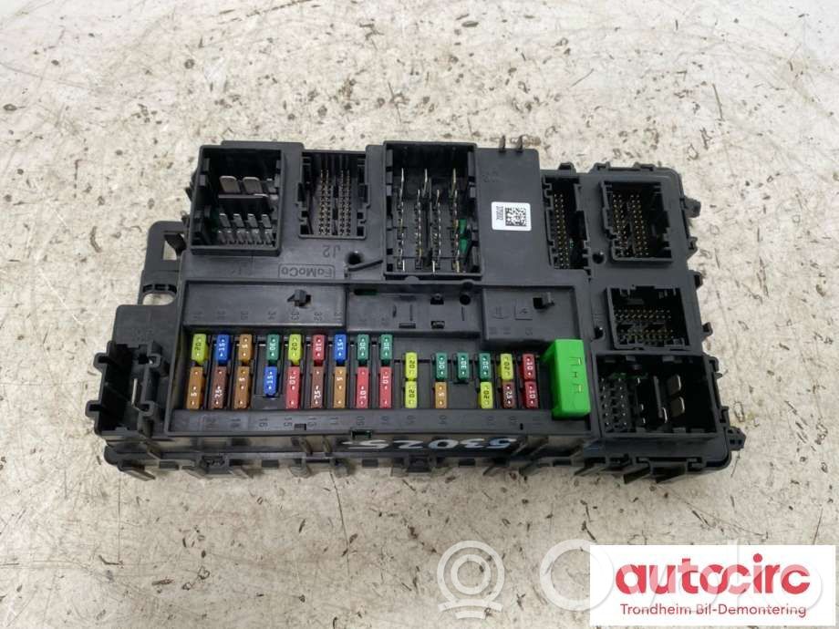 Ford Ranger Juego de caja de fusibles 