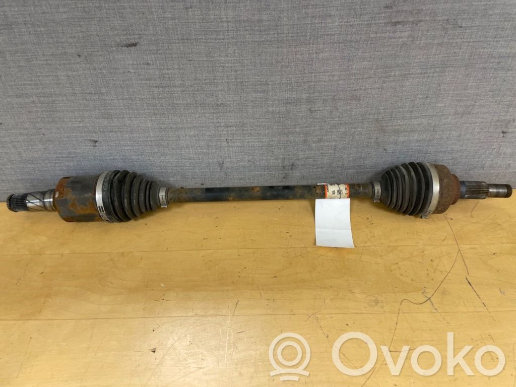 Takavetoakseli   118816600A,118816100D,118816100D,118816100D,118816500A,118816600A