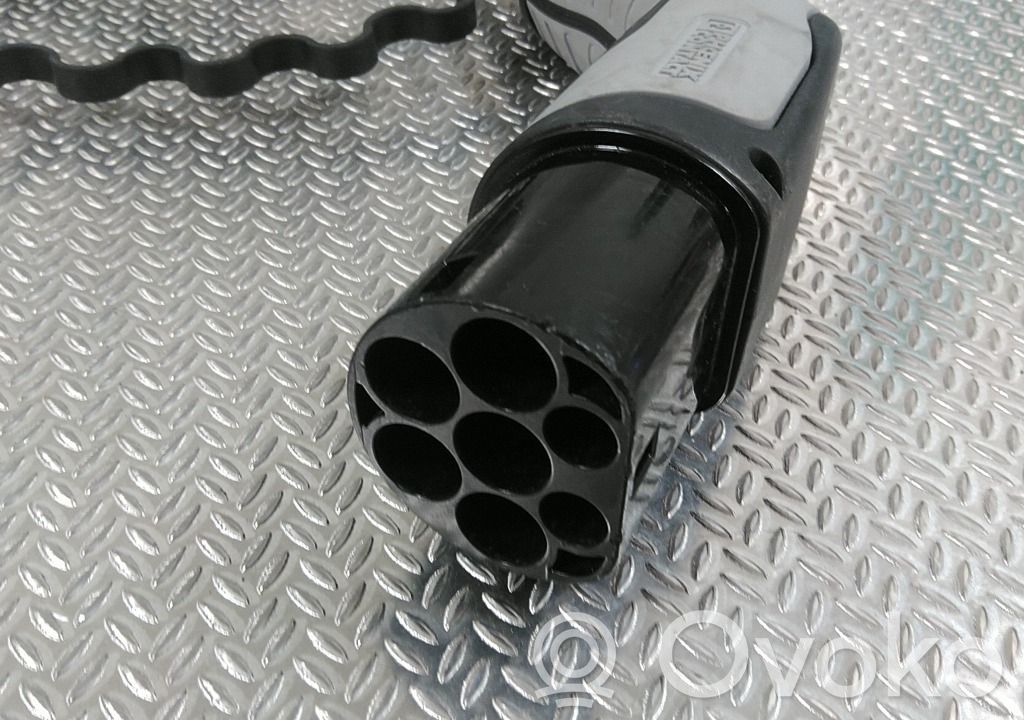 Peugeot 208 II Cable de carga del coche eléctrico