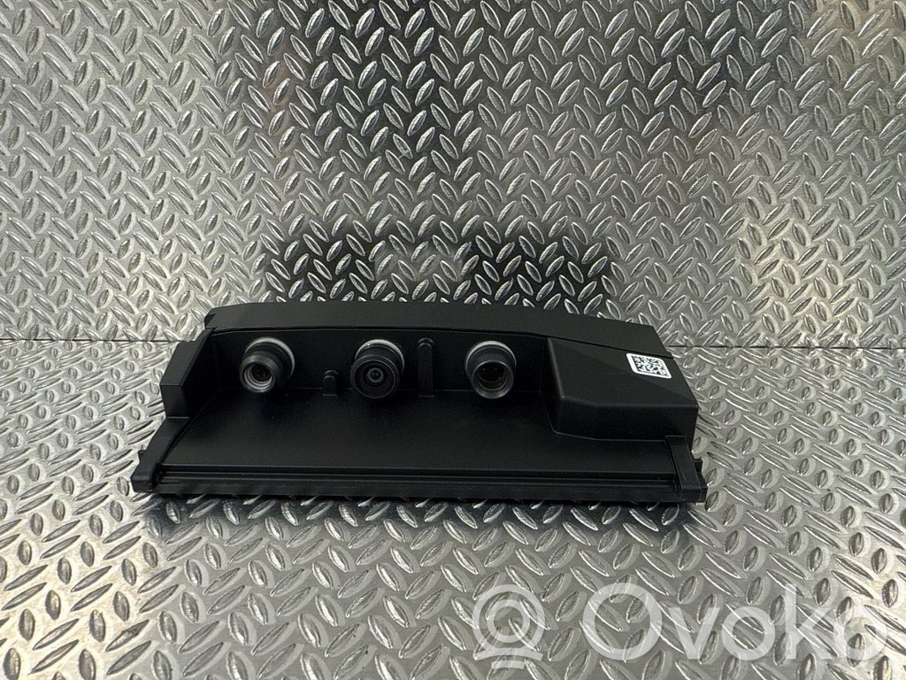 BMW i4 Windshield/windscreen camera 