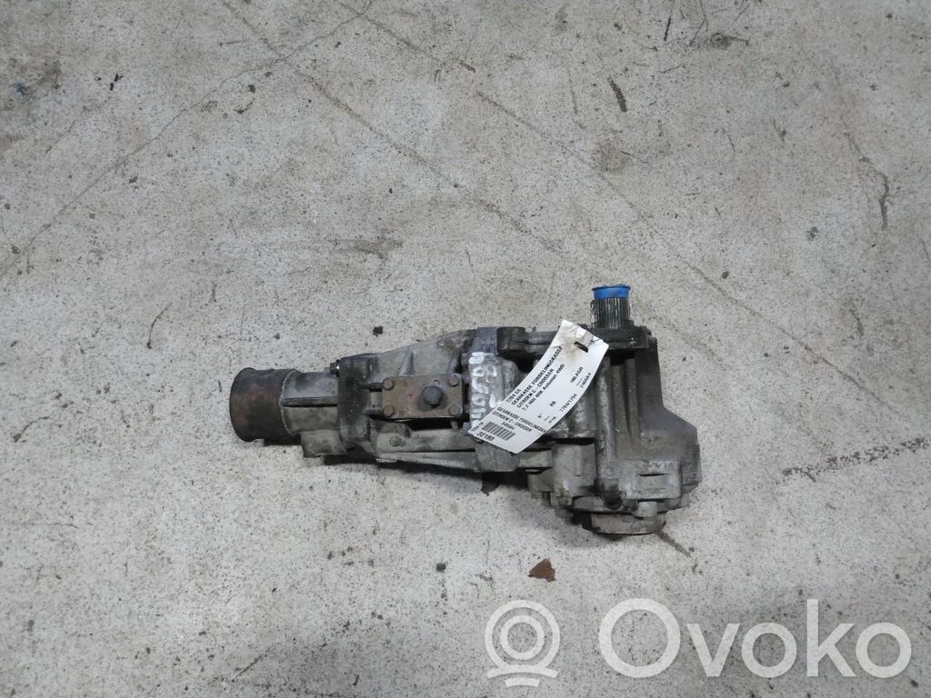 Citroen C-Crosser Skrzynia rozdzielcza / Reduktor 
