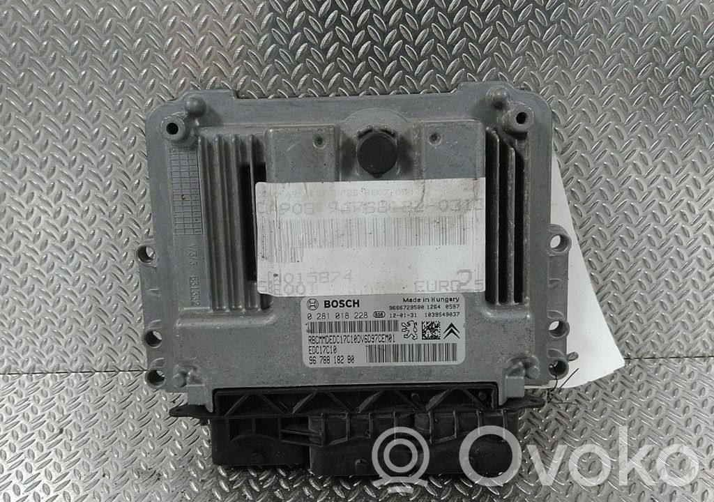 Peugeot 208 I Unitate control motor/modul ECU 