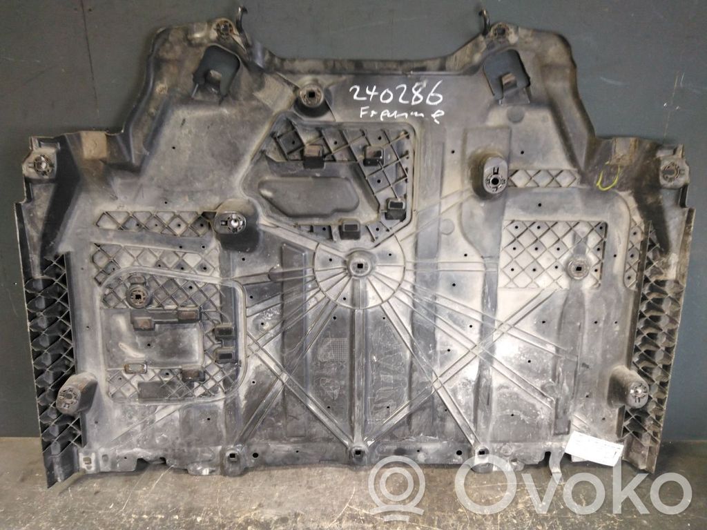 Peugeot 208 II Engine splash shield/under tray 