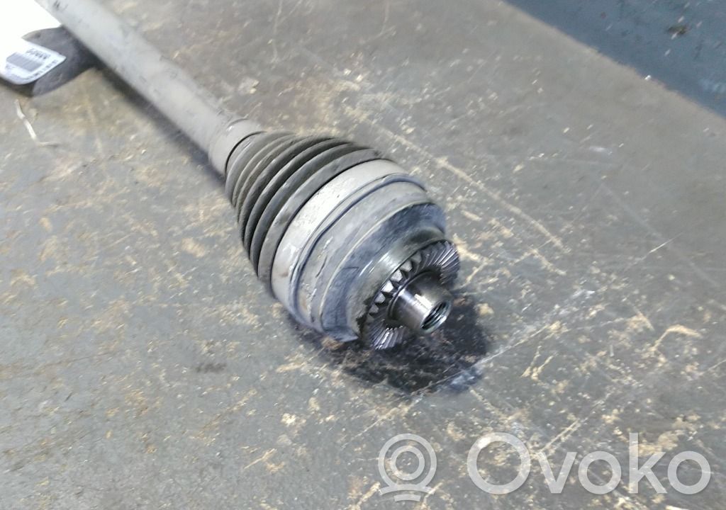 BMW 2 F22 F23 Półoś tylna 