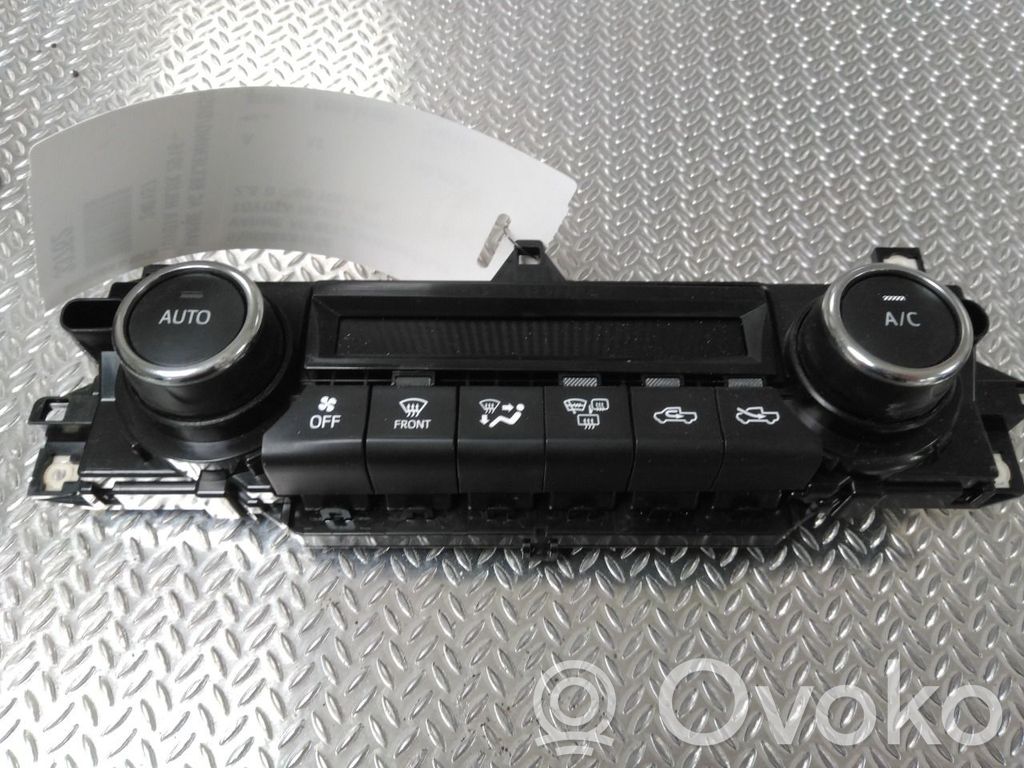 Toyota Hilux VIII Panel klimatyzacji / Ogrzewania 