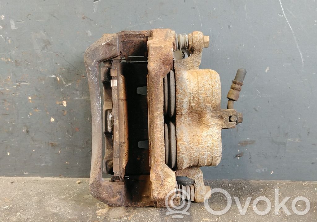 Bremssattel vorne   41005AU00A,41005AU00A