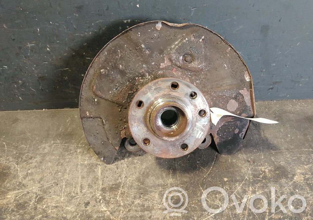 Volkswagen Transporter - Caravelle T5 Fuso a snodo con mozzo ruota anteriore 