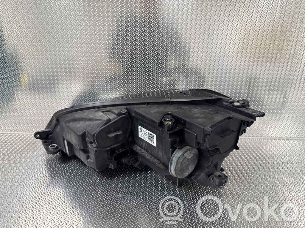 Volkswagen e-Golf Scheinwerfer 