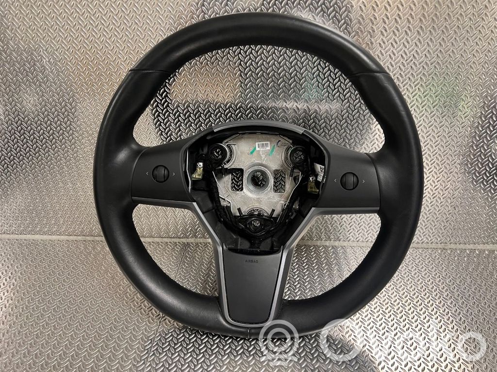 Tesla Model 3 Volant 
