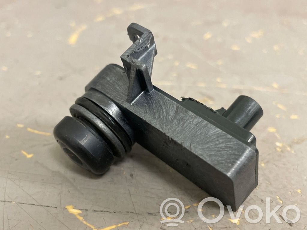Tesla Model 3 Windshield/windscreen camera 