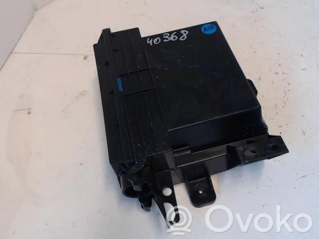 Tesla Model X Sonstige Steuergeräte / Module 