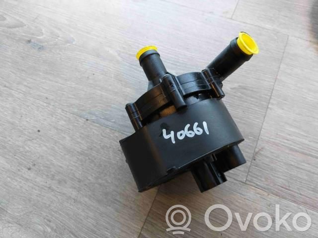Tesla Model S Vesipumppu 