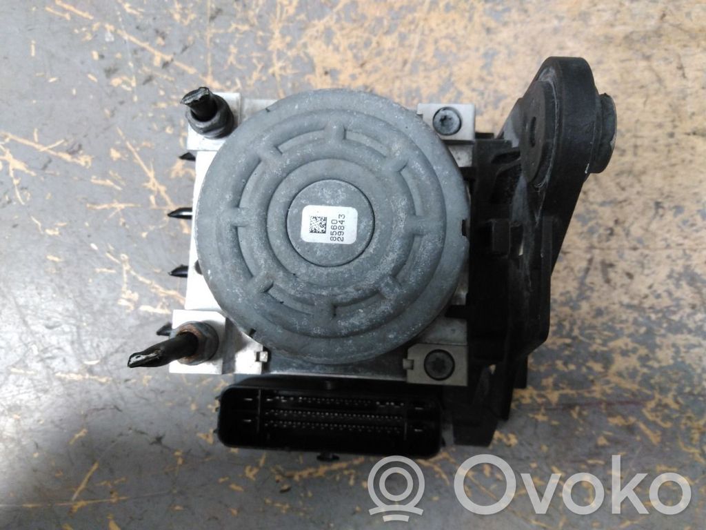 Volkswagen e-Golf Pompa ABS