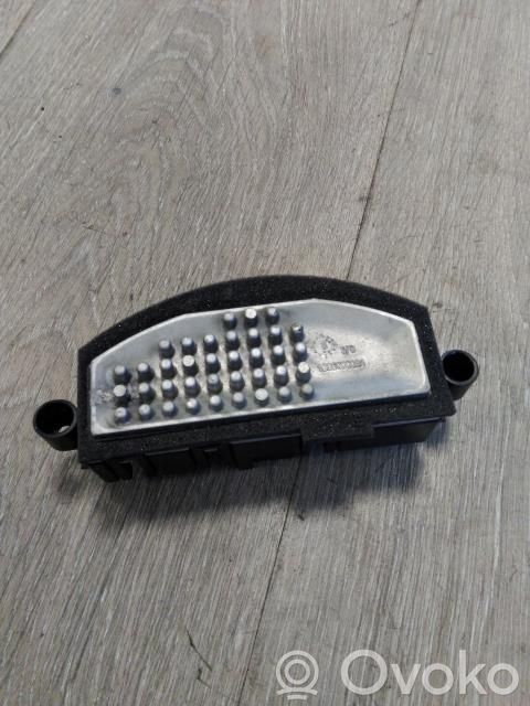 Mercedes-Benz B W246 W242 Motorino ventola riscaldamento/resistenza ventola