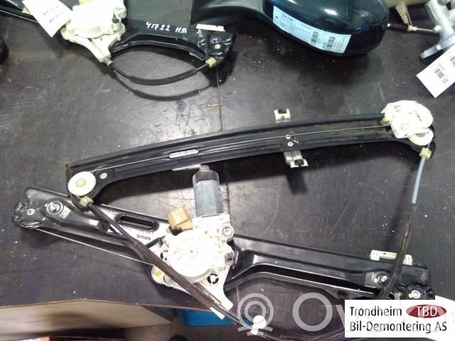Front door electric window regulator   7166380,51337166380,67627267692,51337166380,67627267692,7166380