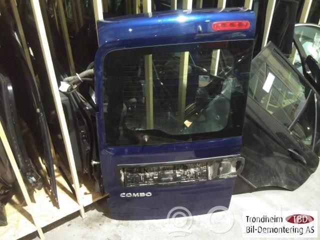 Opel Combo D Galinės durys 