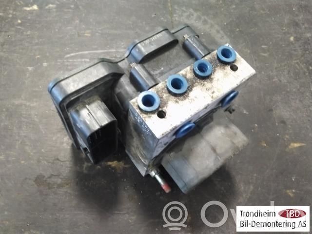 Toyota Auris E180 Bomba de ABS 