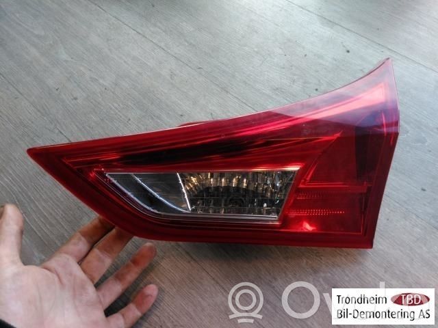 Toyota Auris E180 Takavalot 