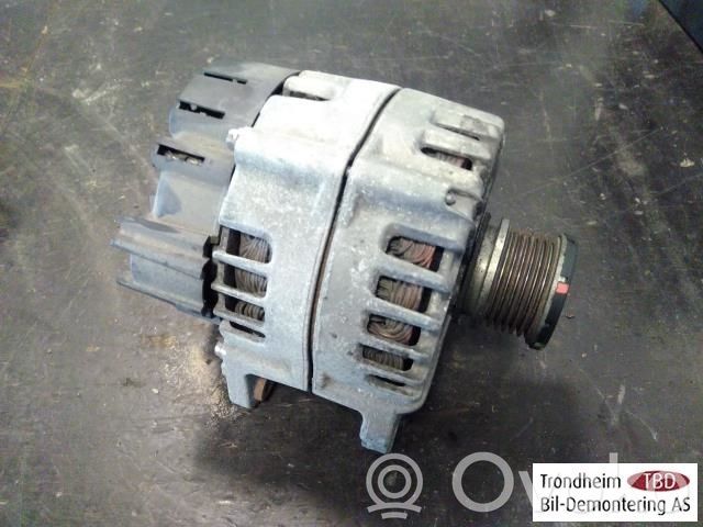 Audi A6 S6 C7 4G Generatorius 