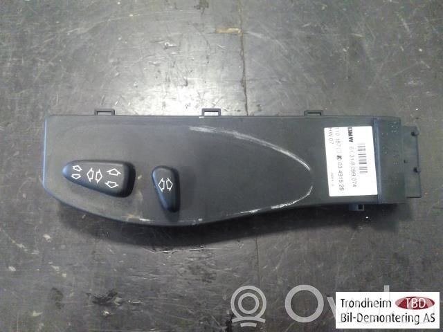 BMW X5 E53 Moldura del interruptor de la ventana de la puerta delantera 