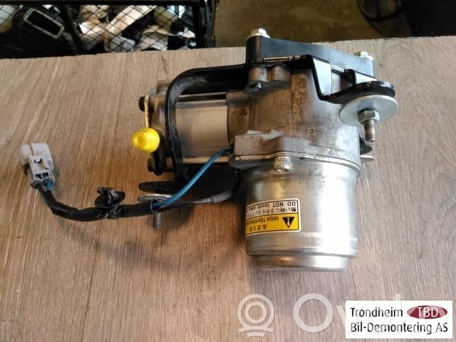 Mitsubishi Outlander Vacuum pump 