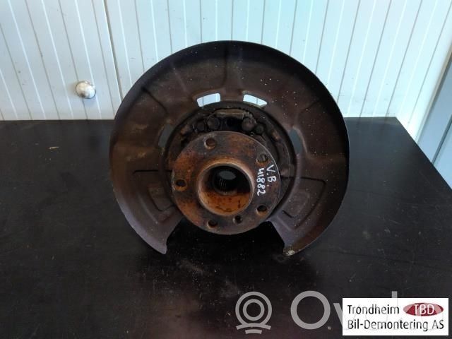 Achsschenkel hinten   6879101,33326879101,33326879101,6879101