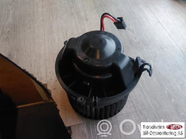 Ventilator aerotermă   9297751,64119297751,CZ1163602022,64119297751,9297751,CZ1163602022