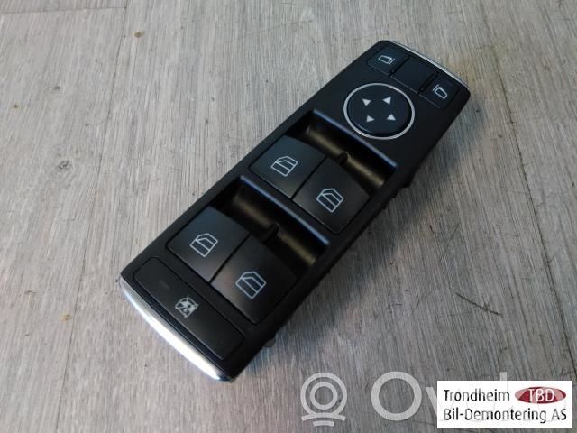 Mercedes-Benz C W204 Interruttore di controllo dell’alzacristalli elettrico
