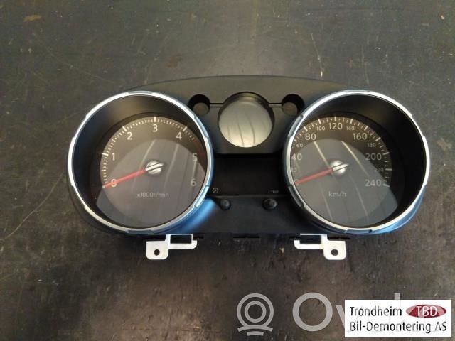 Nissan Qashqai Vitezometru (grup de instrumente) 