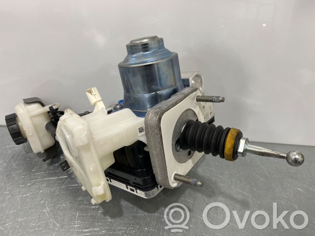 Volvo XC40 ABS-pumppu 