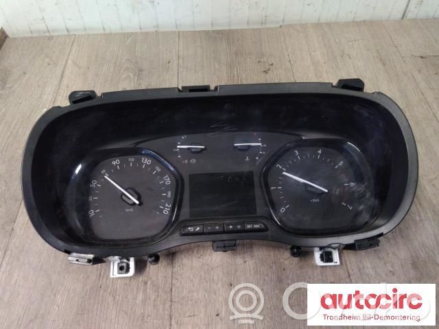 Toyota Proace Speedometer (instrument cluster) 