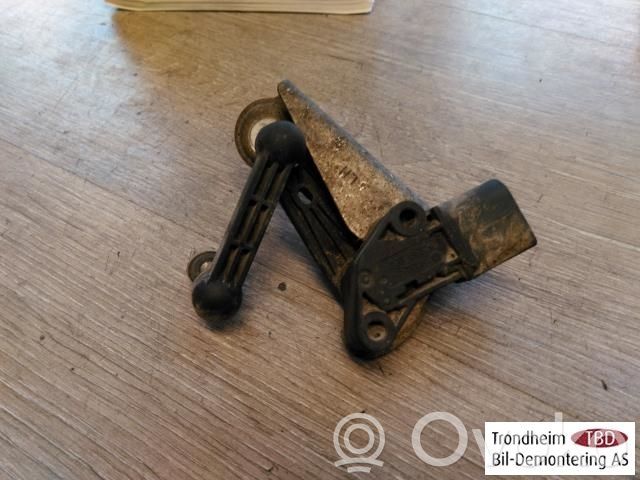 Tesla Model S Air suspension front height level sensor 