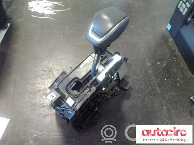 Toyota RAV 4 (XA50) Selector de cambios 