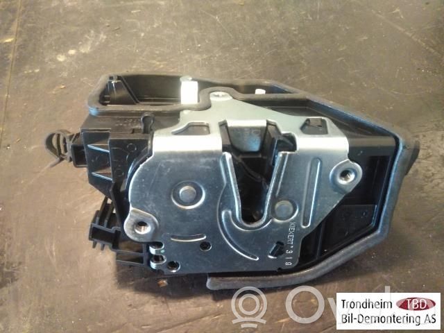 Cerradura de puerta trasera   7202148,51227202148,51227202148,7202148