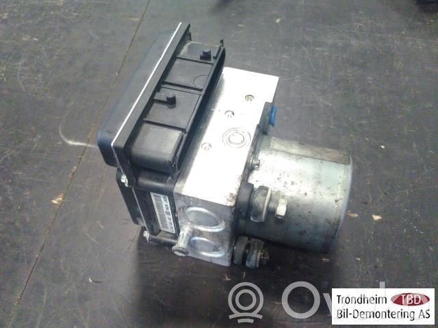 Peugeot Expert Bomba de ABS 