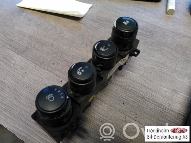 Comutator încălzire scaune   8530132550,8530132550