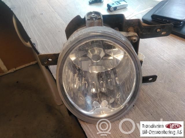 Subaru Justy Fendinebbia anteriore 