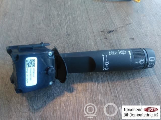 Opel Astra J Manetă ștergător parbriz