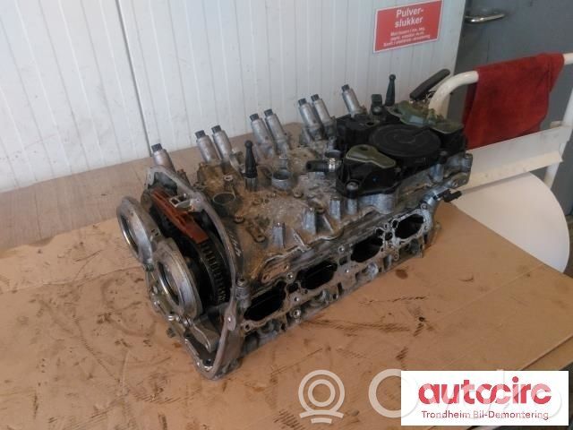 Audi A4 S4 B8 8K Kita variklio galvutės detalė 