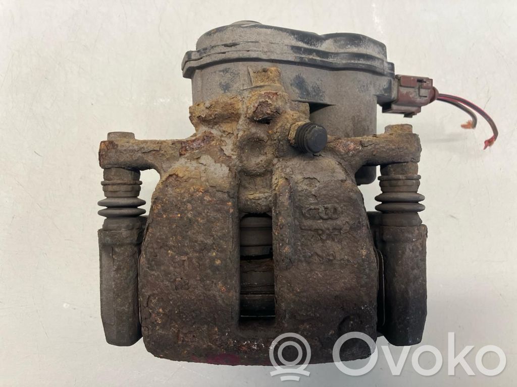 Audi A4 S4 B8 8K Pinza del freno posteriore 