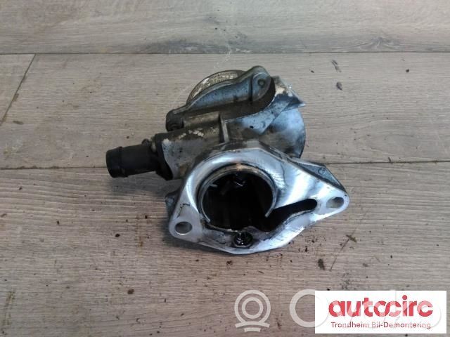 Bomba de vacío   1465000Q0C,8200521381,1465000Q0C,8200521381