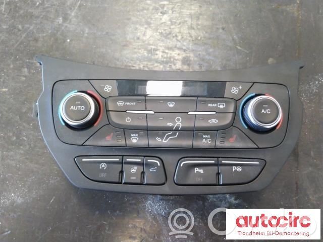 Ford Kuga II Climate control/heater control trim 