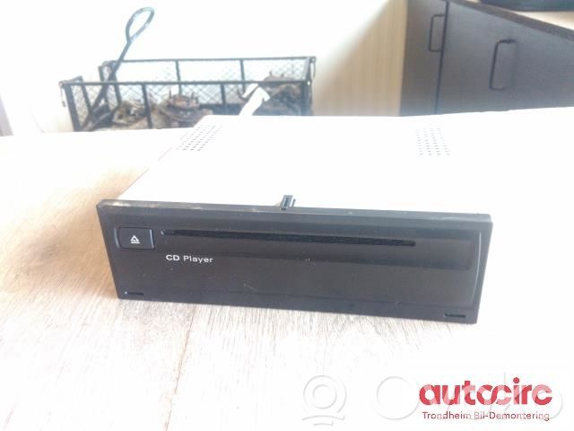 Audi A6 S6 C6 4F CD/DVD mainītājs 