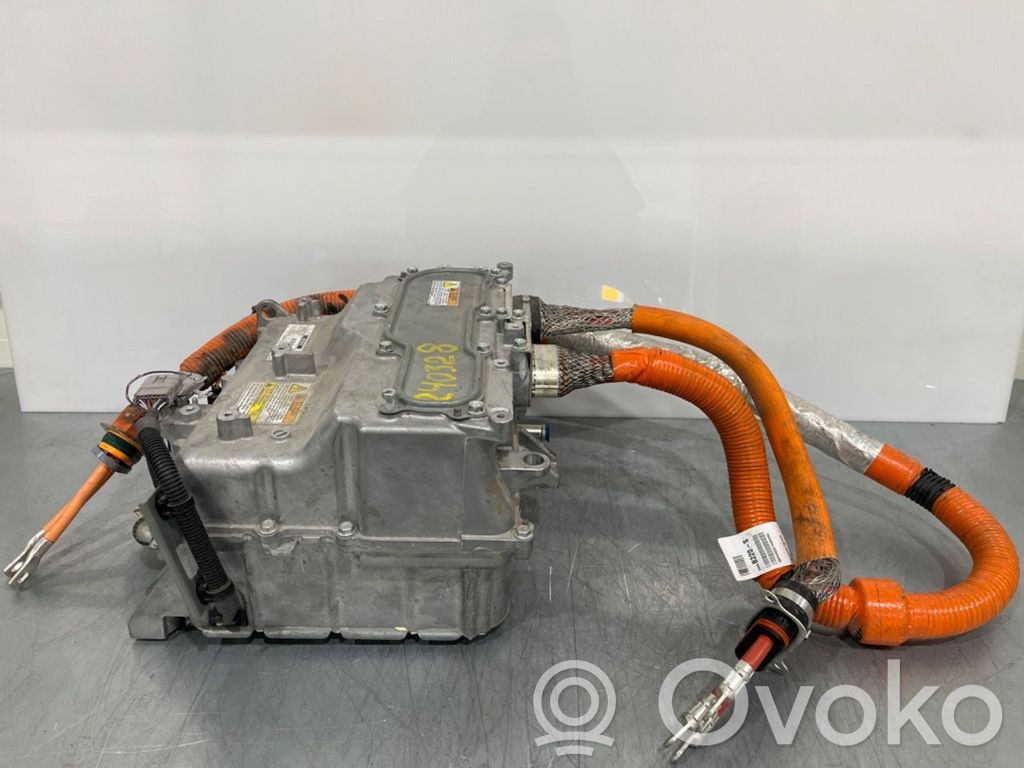 Mitsubishi Outlander Convertisseur / inversion de tension inverseur