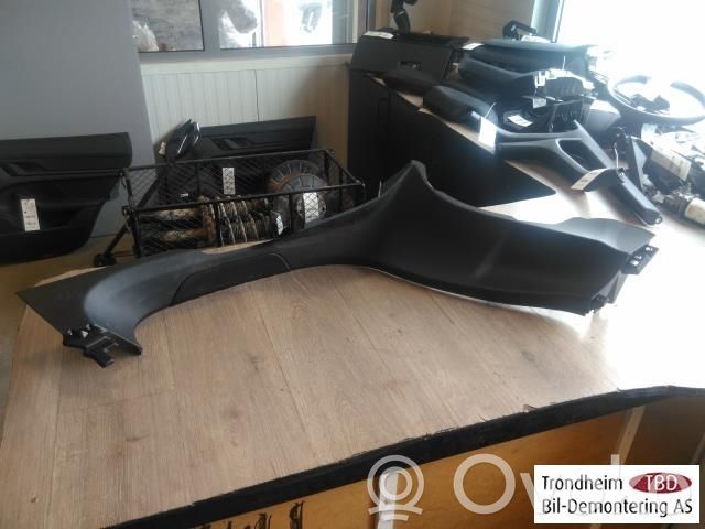 Porsche Taycan 9J1 Inne części wnętrza samochodu 