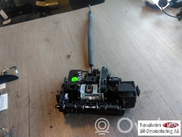 Porsche Taycan 9J1 Manecilla externa puerta delantera 